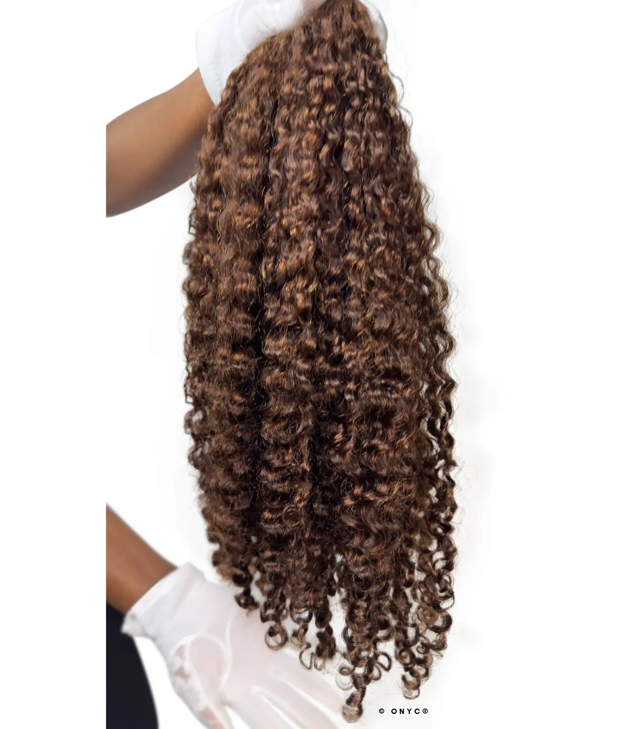 Indian-Kinky-Curly-Hair-Bundles-ONYC-Loose-Kinks-ClassiQUE-Collection-Weft-Bundle-Chocolate-Brown-Color-4.webp Double Drawn Pre-Colored Indian Kinky Curly Human Hair Bundles – ONYC® Loose Kinks™ ClassiQUE™ - Image 3