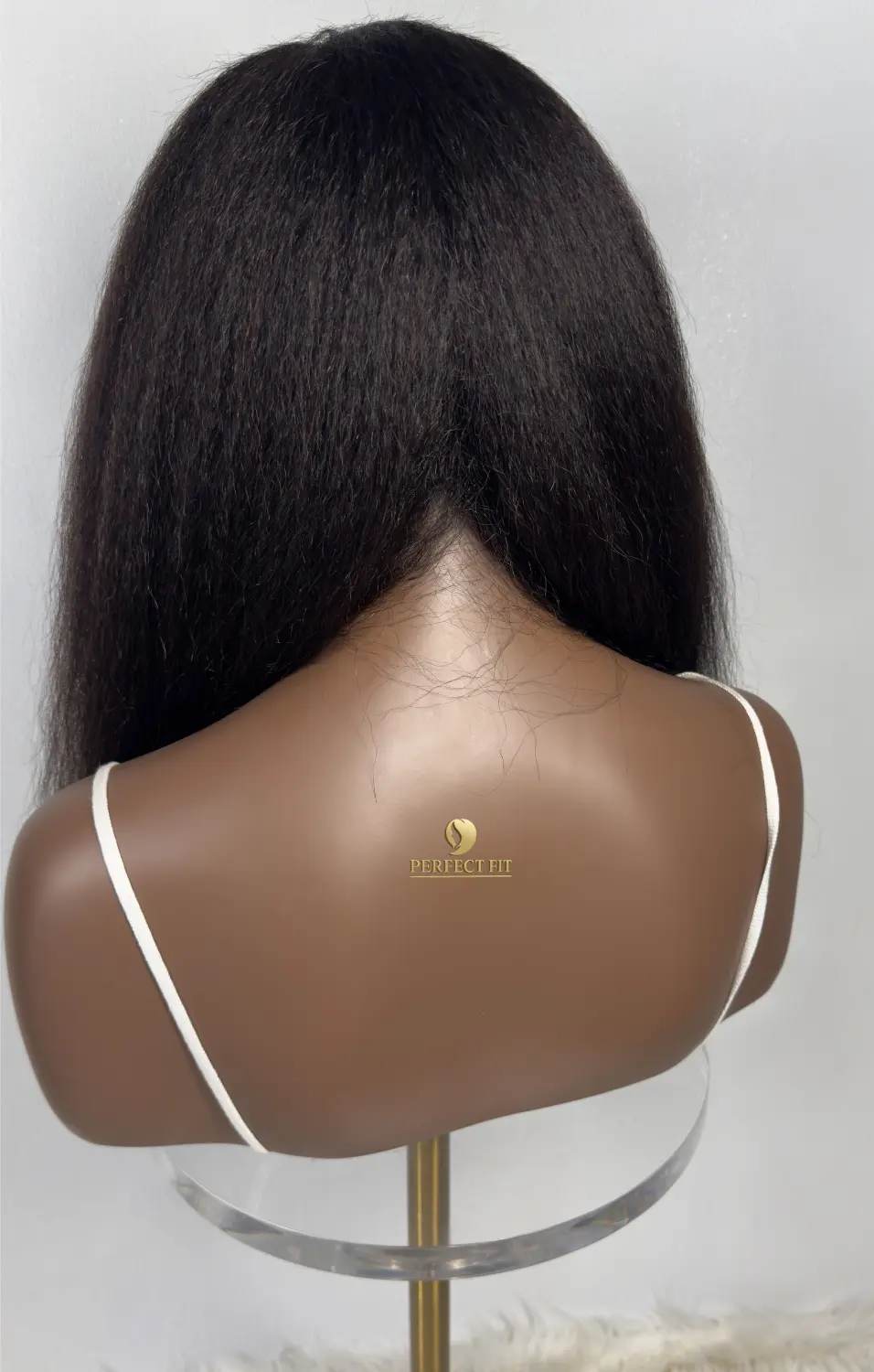 Kinky-Straight-Lace-Front-Wig-Human-Hair-ONYC-Kinky-Blowout-Fro-Out-Julie-Wig-Back-View.webp ONYC® Blowout U-Part Wig Human Hair – Kinky Straight Lace Front U-Part Wig (FroOut™ Julie) - Image 5